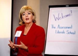 eu200201 quinn joanne